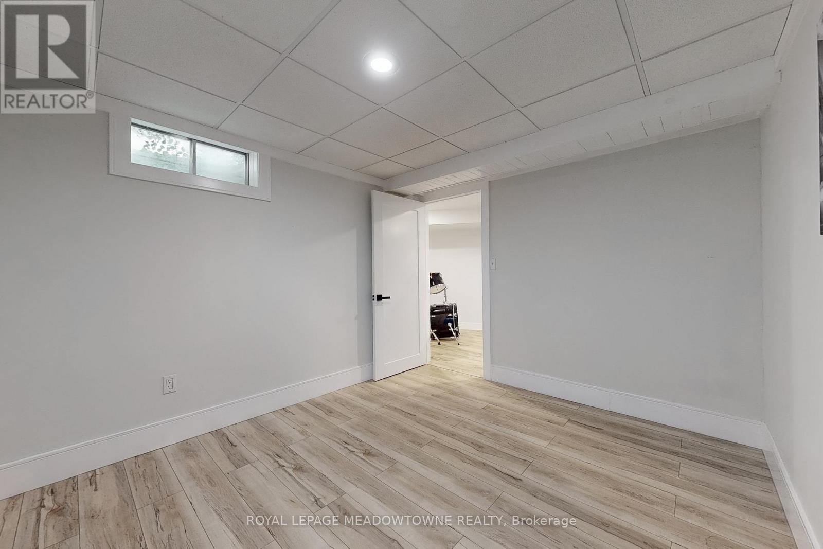 365 Celtic Drive, Hamilton, Ontario  L8E 4N1 - Photo 42 - X12393929