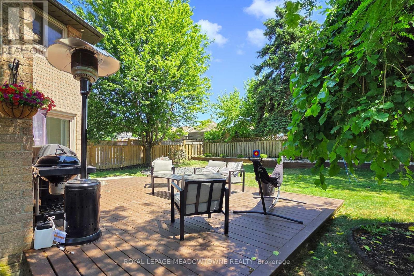 365 Celtic Drive, Hamilton, Ontario  L8E 4N1 - Photo 47 - X12393929