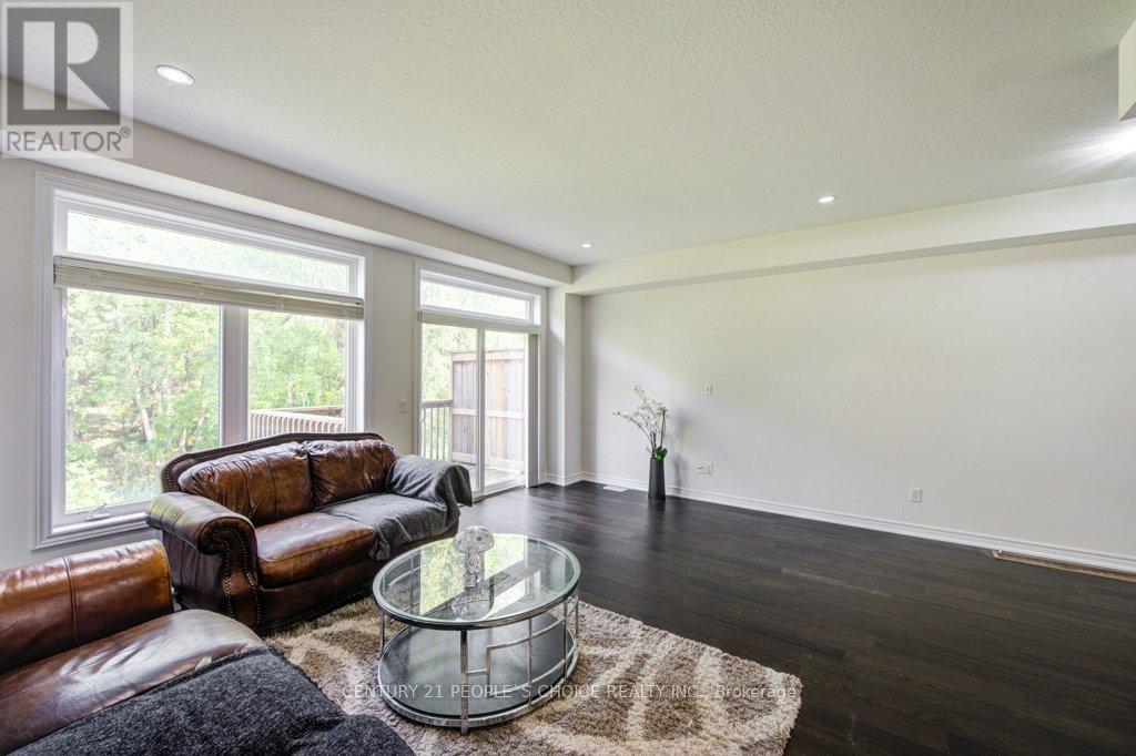 30 - 77 Diana Avenue, Brantford, Ontario  N3T 6P9 - Photo 14 - X12393931
