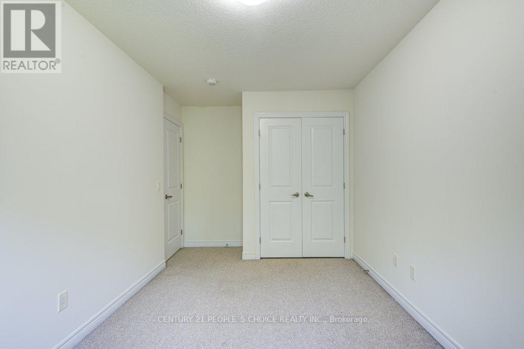 30 - 77 Diana Avenue, Brantford, Ontario  N3T 6P9 - Photo 39 - X12393931