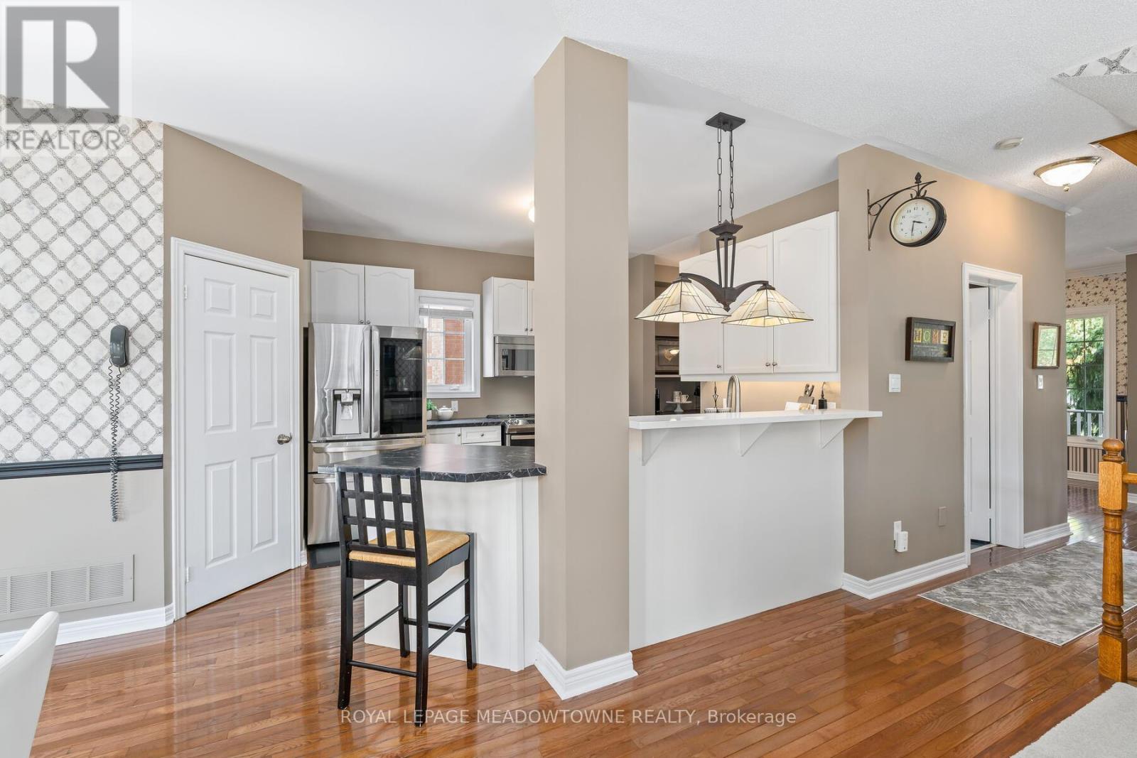 119 Parkview Lane, Guelph/eramosa, Ontario  N0B 2K0 - Photo 15 - X12393940