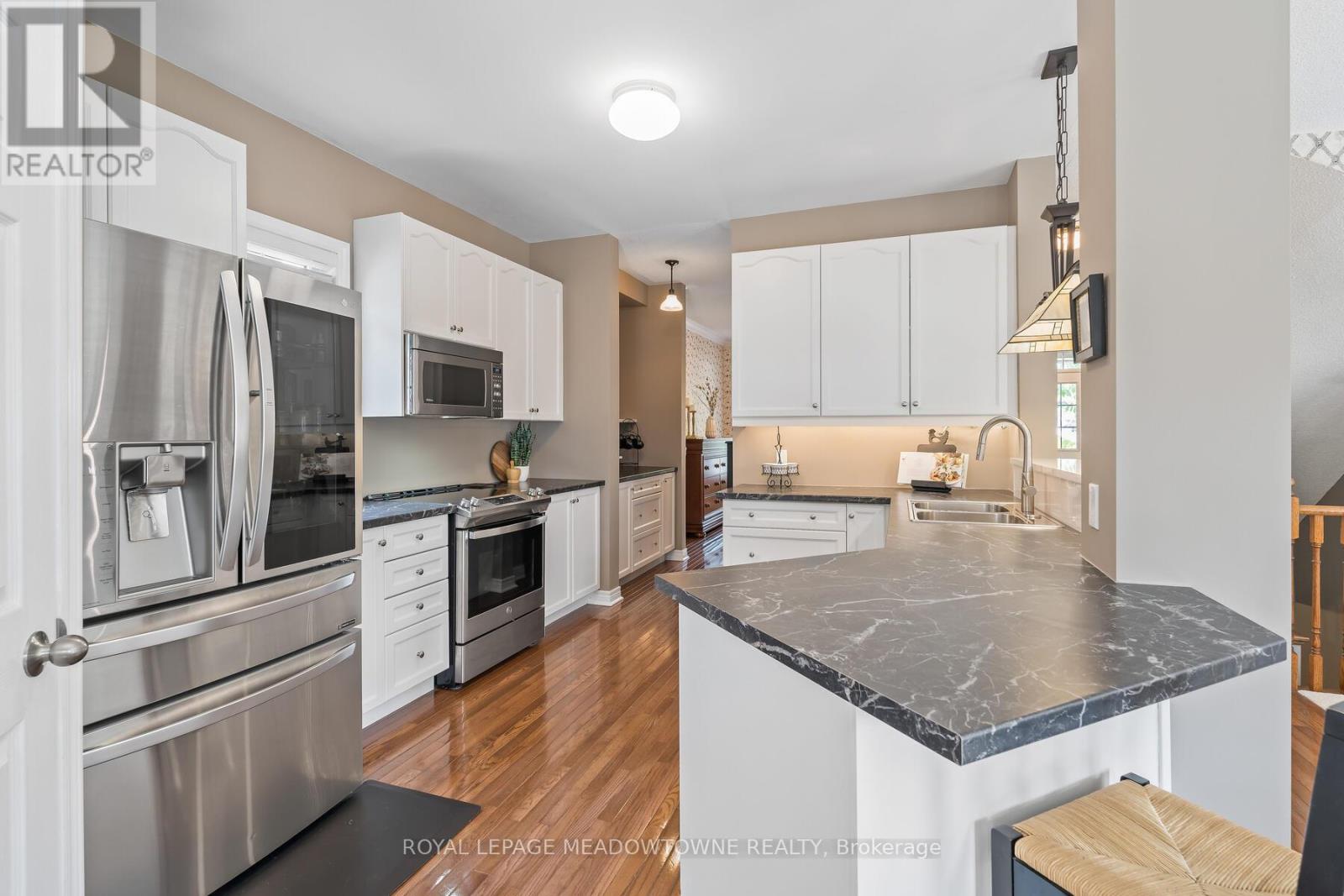 119 Parkview Lane, Guelph/eramosa, Ontario  N0B 2K0 - Photo 18 - X12393940