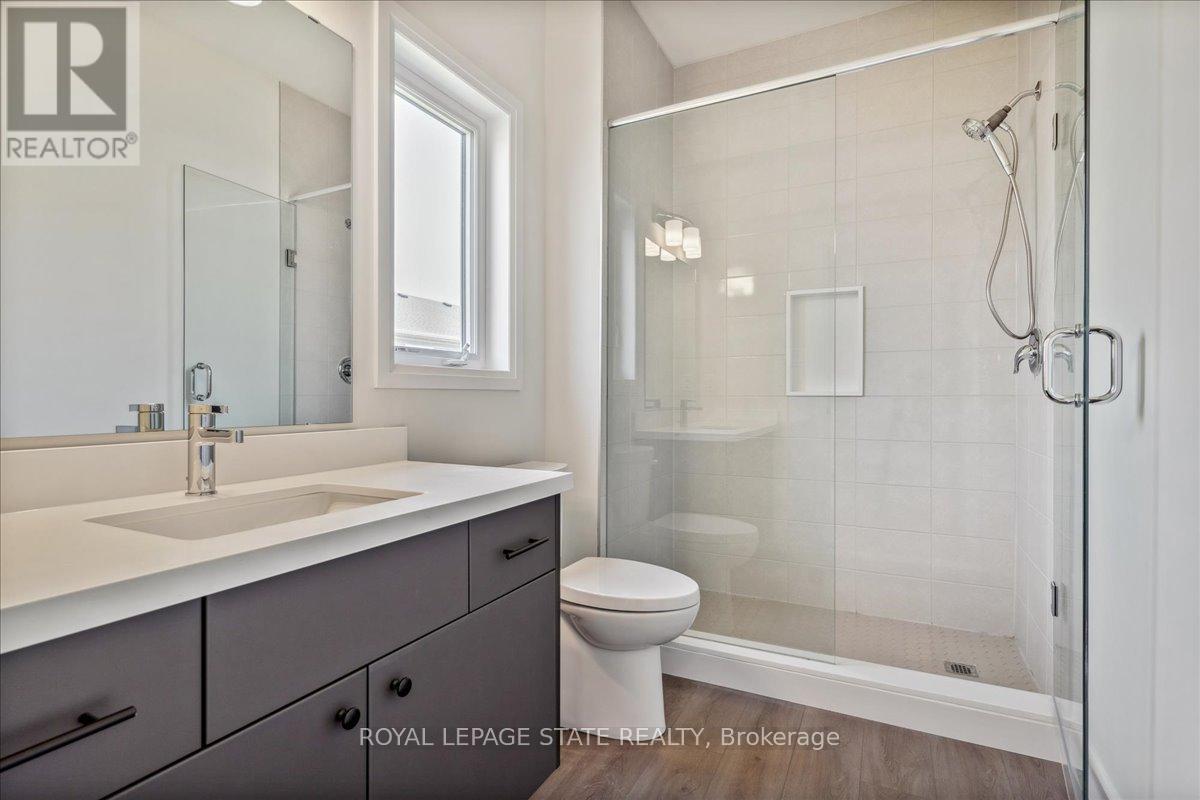 5b Shores Lane, Fort Erie, Ontario  L0S 1B0 - Photo 20 - X12393951