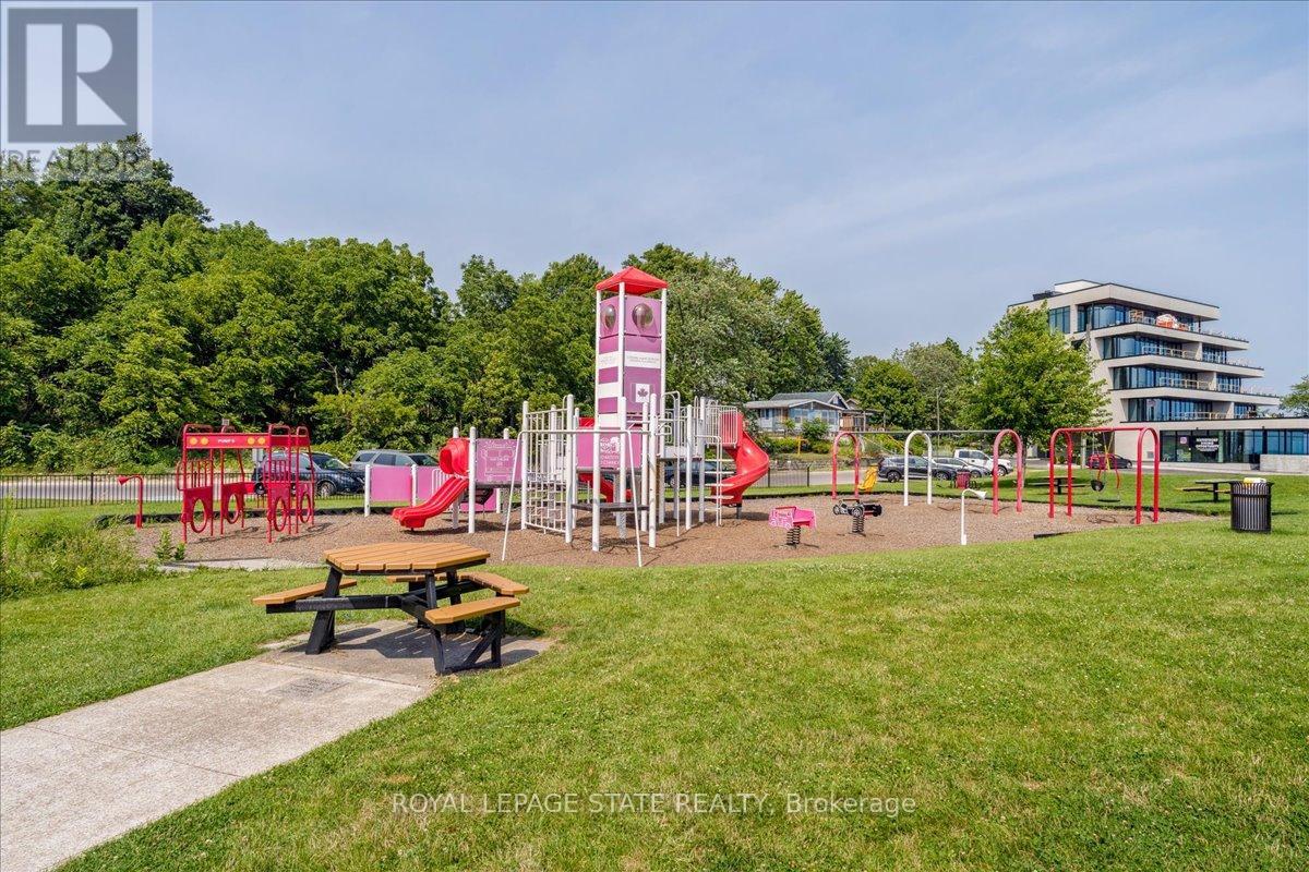 5b Shores Lane, Fort Erie, Ontario  L0S 1B0 - Photo 33 - X12393951