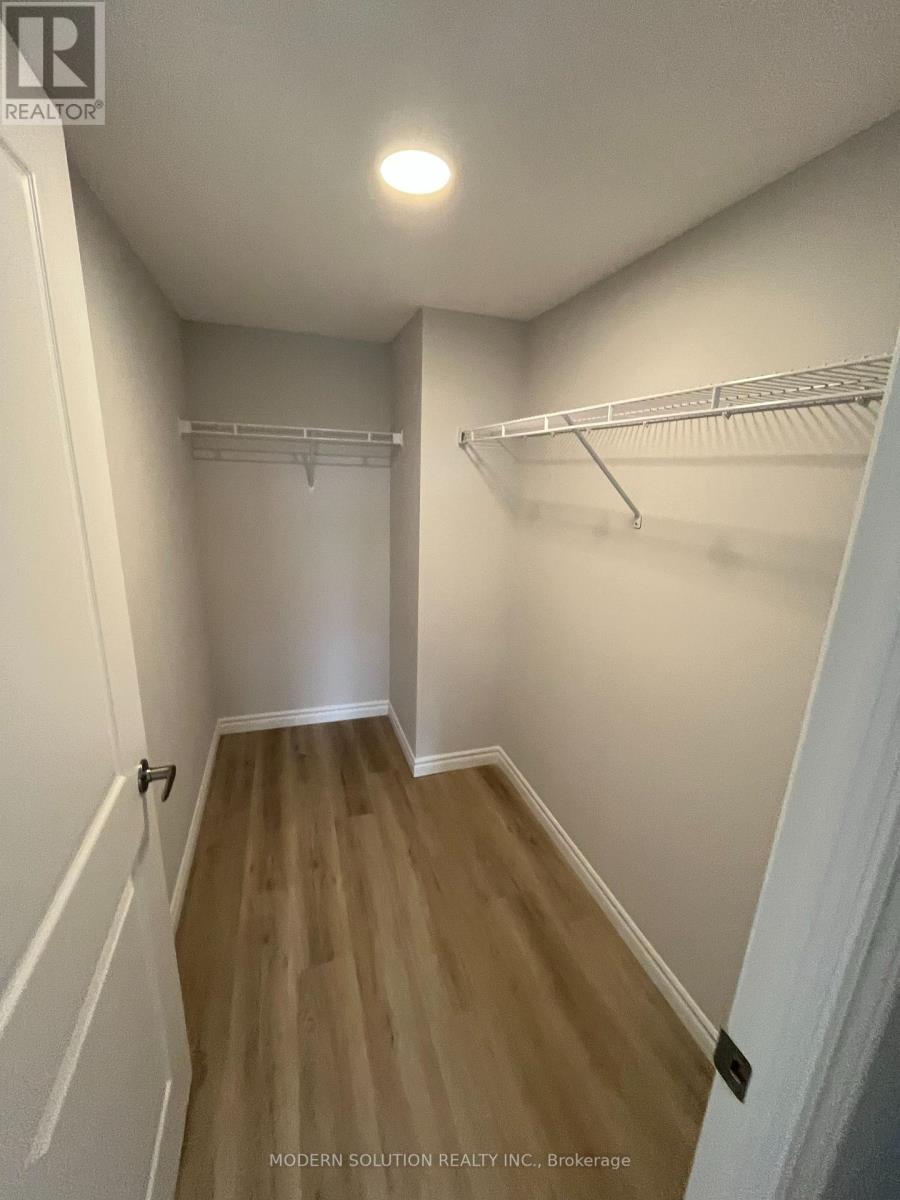 707 - 425 Watson Parkway N, Guelph, Ontario  N1E 7K5 - Photo 12 - X12393995