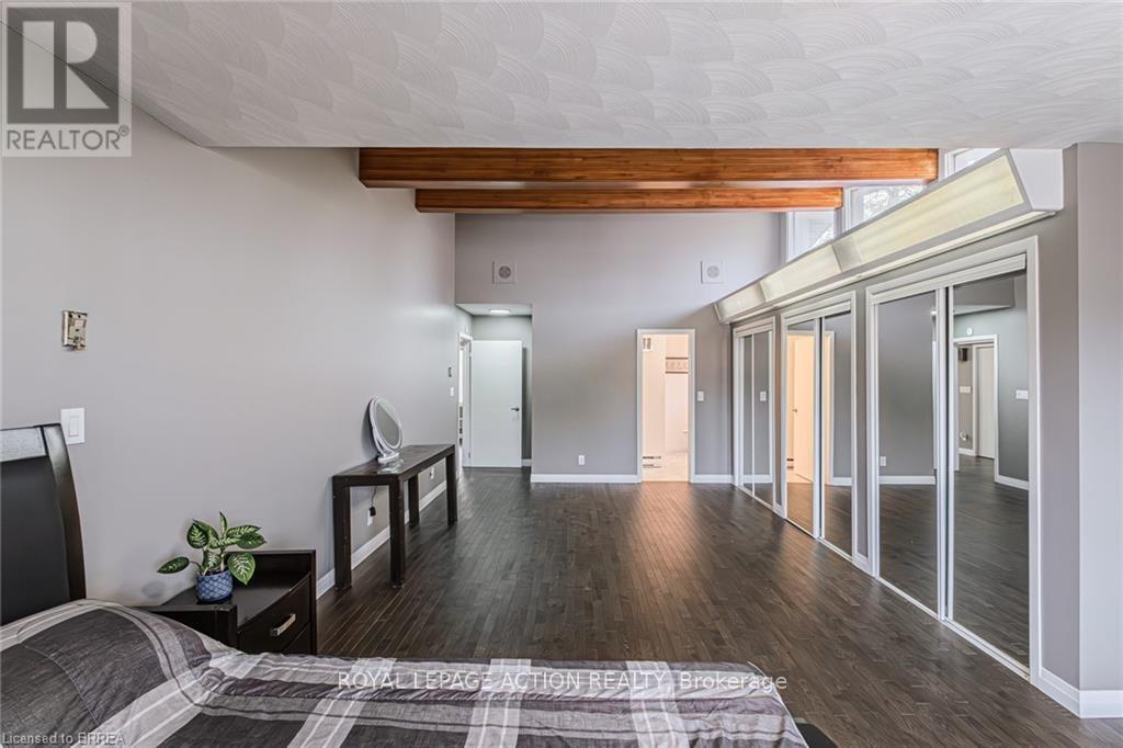 54 Grand Street, Norfolk, Ontario  N0A 1N7 - Photo 10 - X12394109