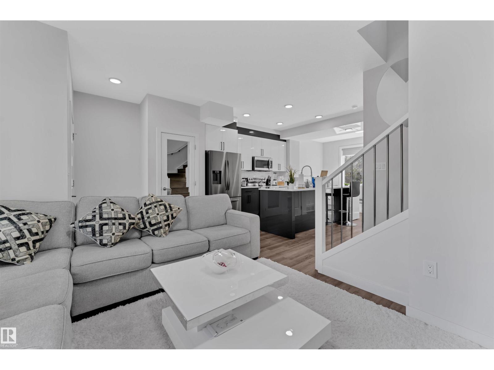7903 122 Av Nw, Edmonton, Alberta  T5B 0J8 - Photo 8 - E4457019