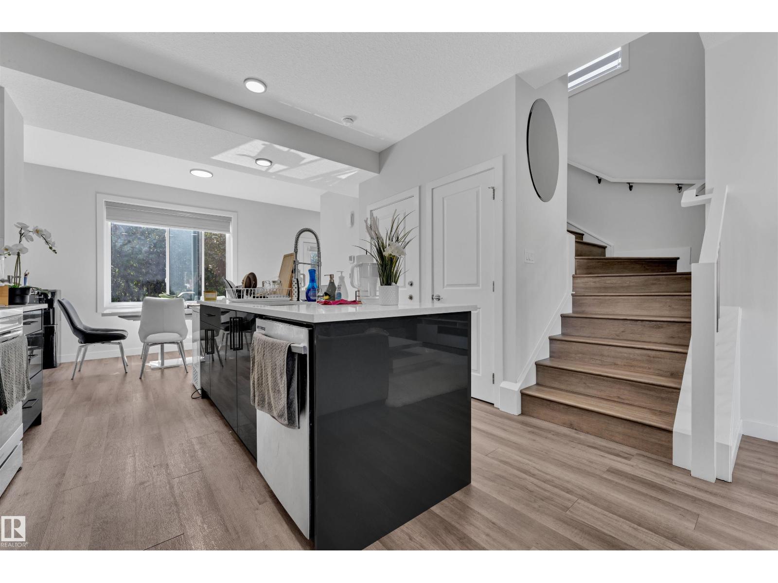 7903 122 Av Nw, Edmonton, Alberta  T5B 0J8 - Photo 12 - E4457019