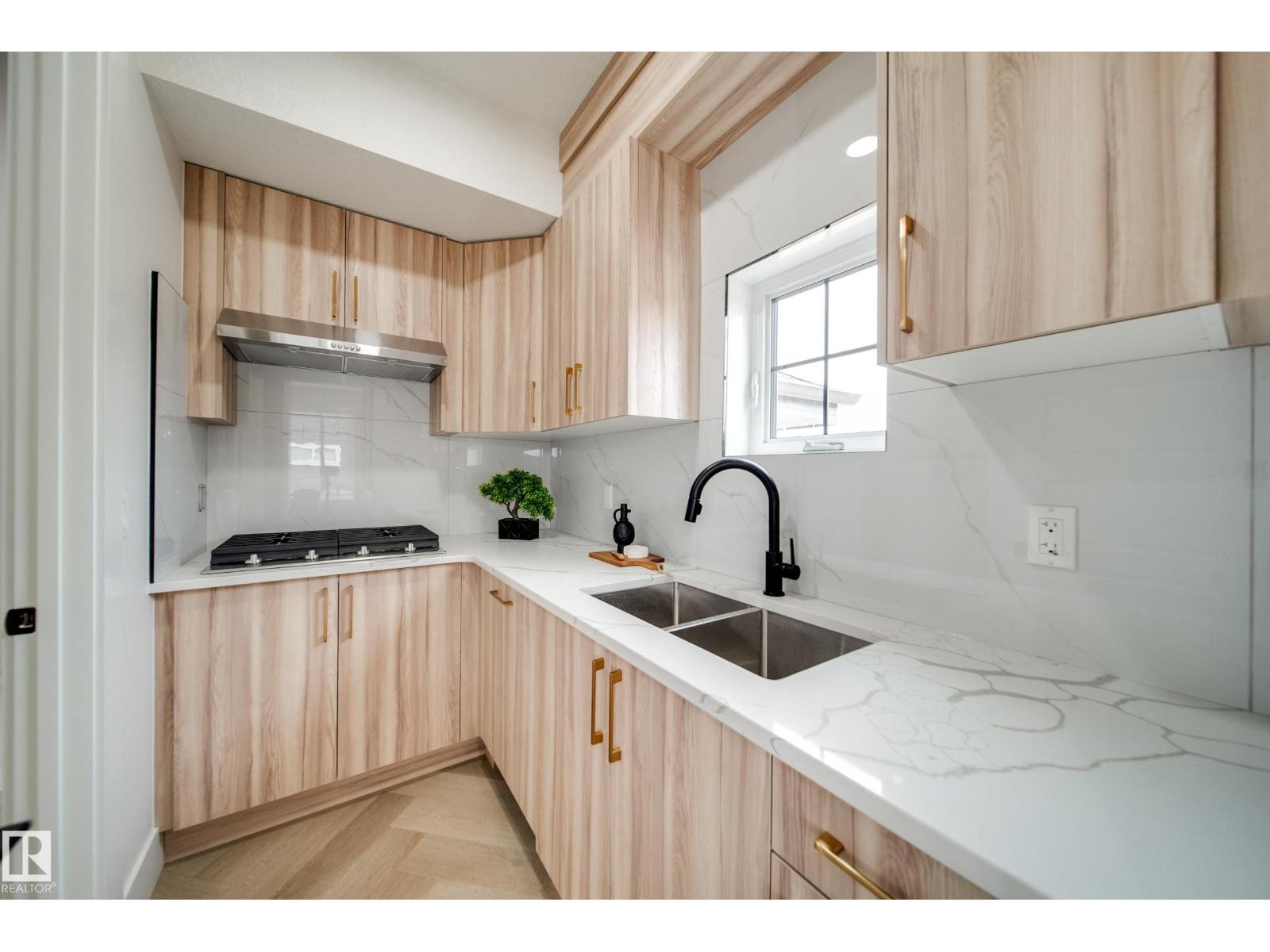 4004 Ginsburg Cr Nw, Edmonton, Alberta  T5T 4V2 - Photo 15 - E4457018