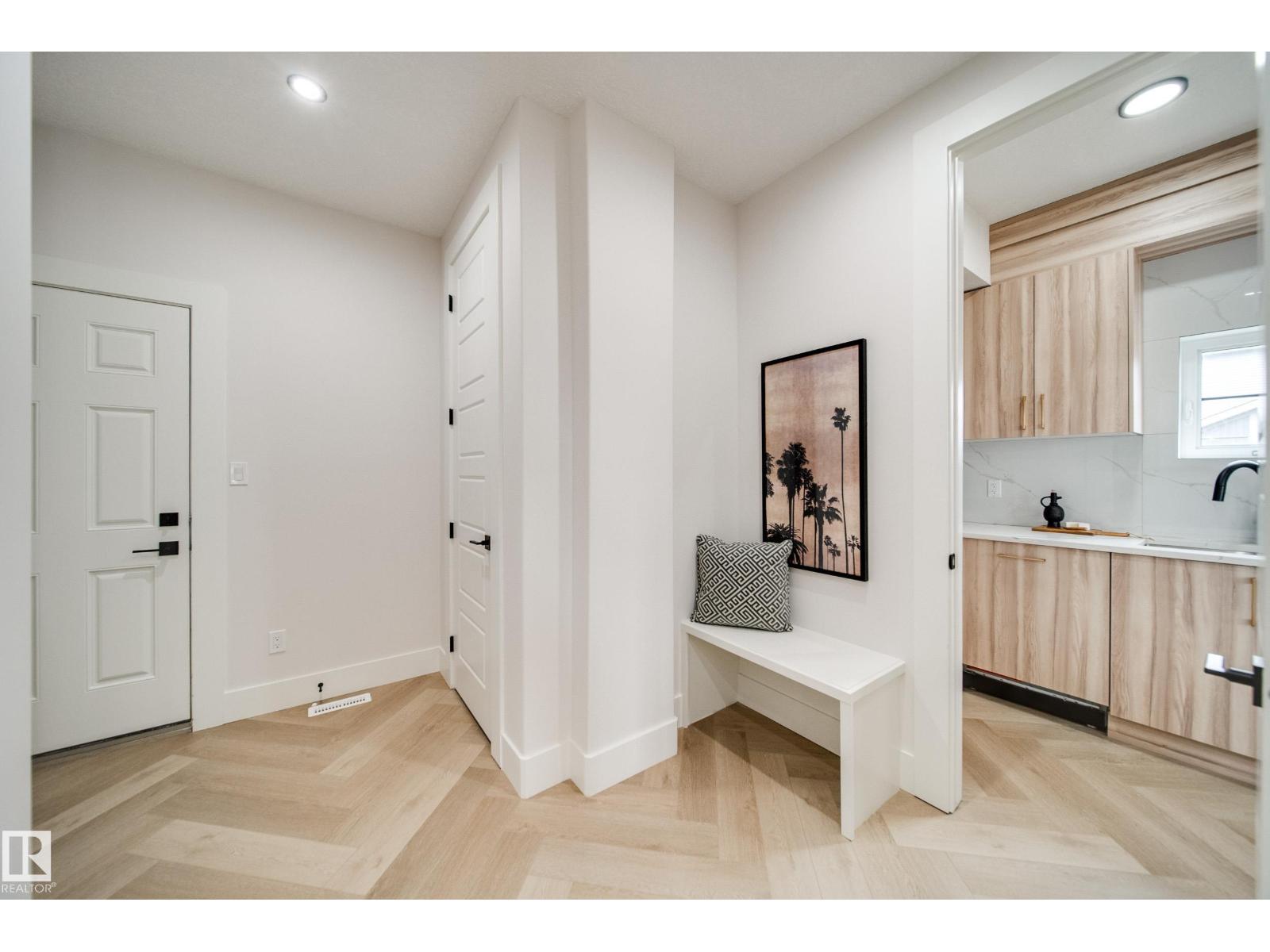 4004 Ginsburg Cr Nw, Edmonton, Alberta  T5T 4V2 - Photo 17 - E4457018
