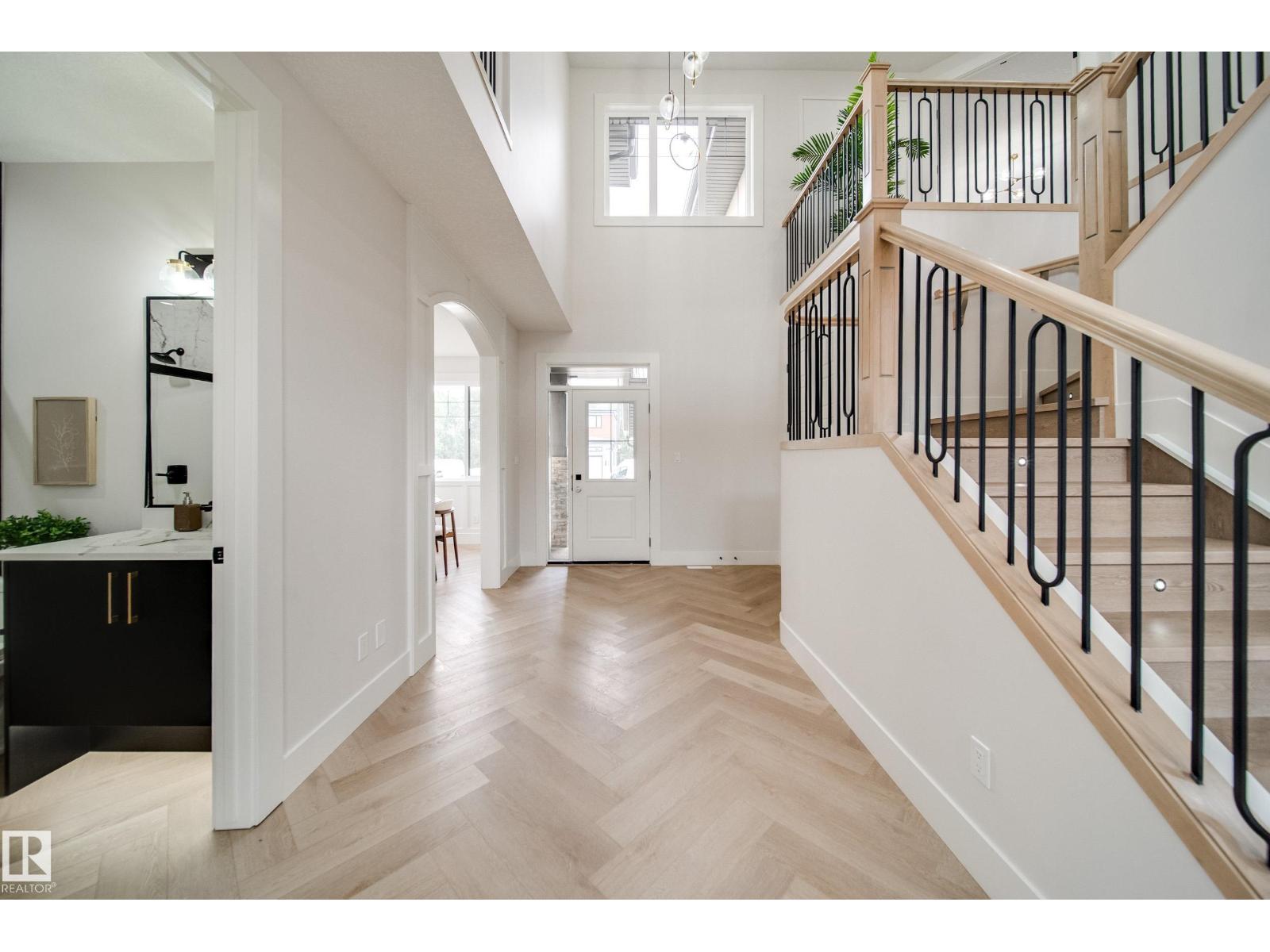 4004 Ginsburg Cr Nw, Edmonton, Alberta  T5T 4V2 - Photo 18 - E4457018