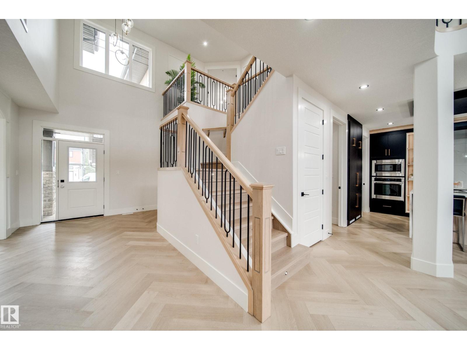 4004 Ginsburg Cr Nw, Edmonton, Alberta  T5T 4V2 - Photo 26 - E4457018