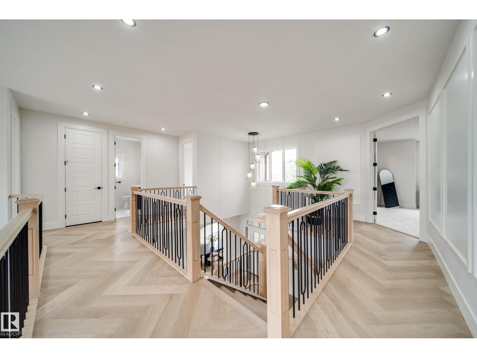 4004 Ginsburg Cr Nw, Edmonton, Alberta  T5T 4V2 - Photo 28 - E4457018