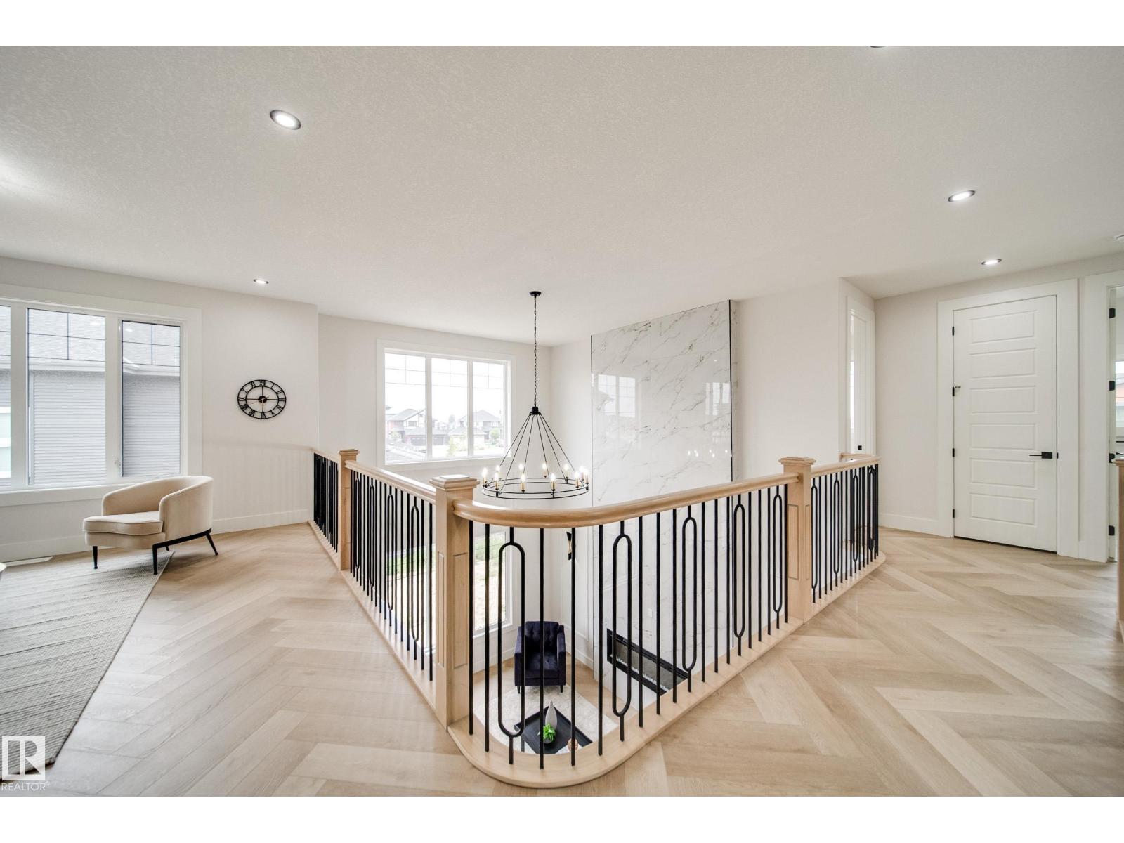 4004 Ginsburg Cr Nw, Edmonton, Alberta  T5T 4V2 - Photo 29 - E4457018
