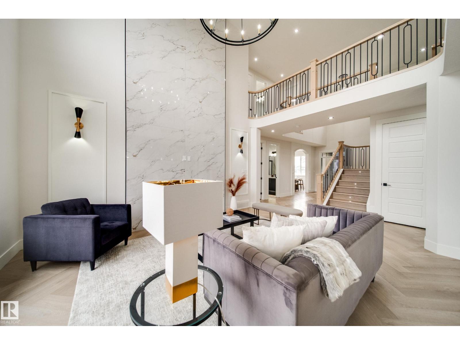 4004 Ginsburg Cr Nw, Edmonton, Alberta  T5T 4V2 - Photo 4 - E4457018