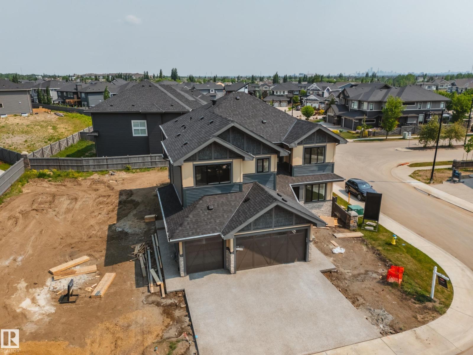 4004 Ginsburg Cr Nw, Edmonton, Alberta  T5T 4V2 - Photo 48 - E4457018