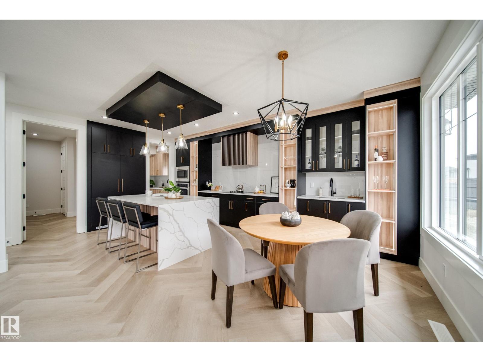 4004 Ginsburg Cr Nw, Edmonton, Alberta  T5T 4V2 - Photo 6 - E4457018