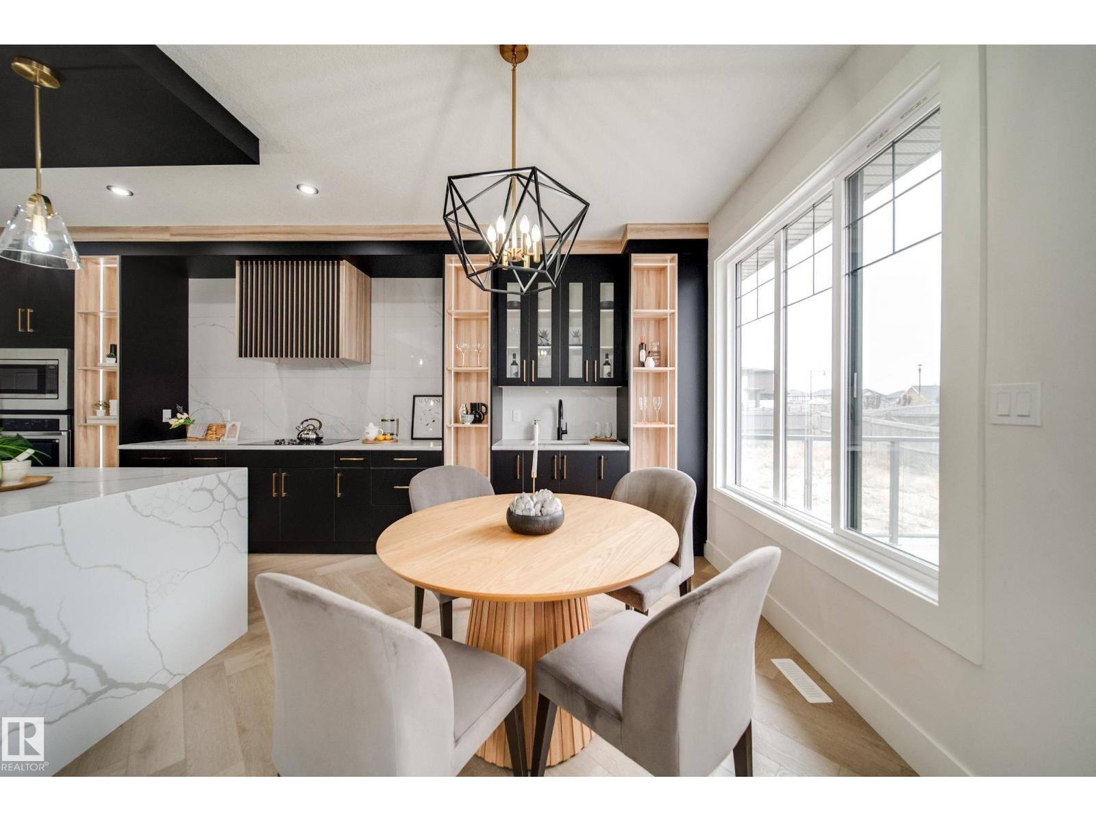 4004 Ginsburg Cr Nw, Edmonton, Alberta  T5T 4V2 - Photo 7 - E4457018