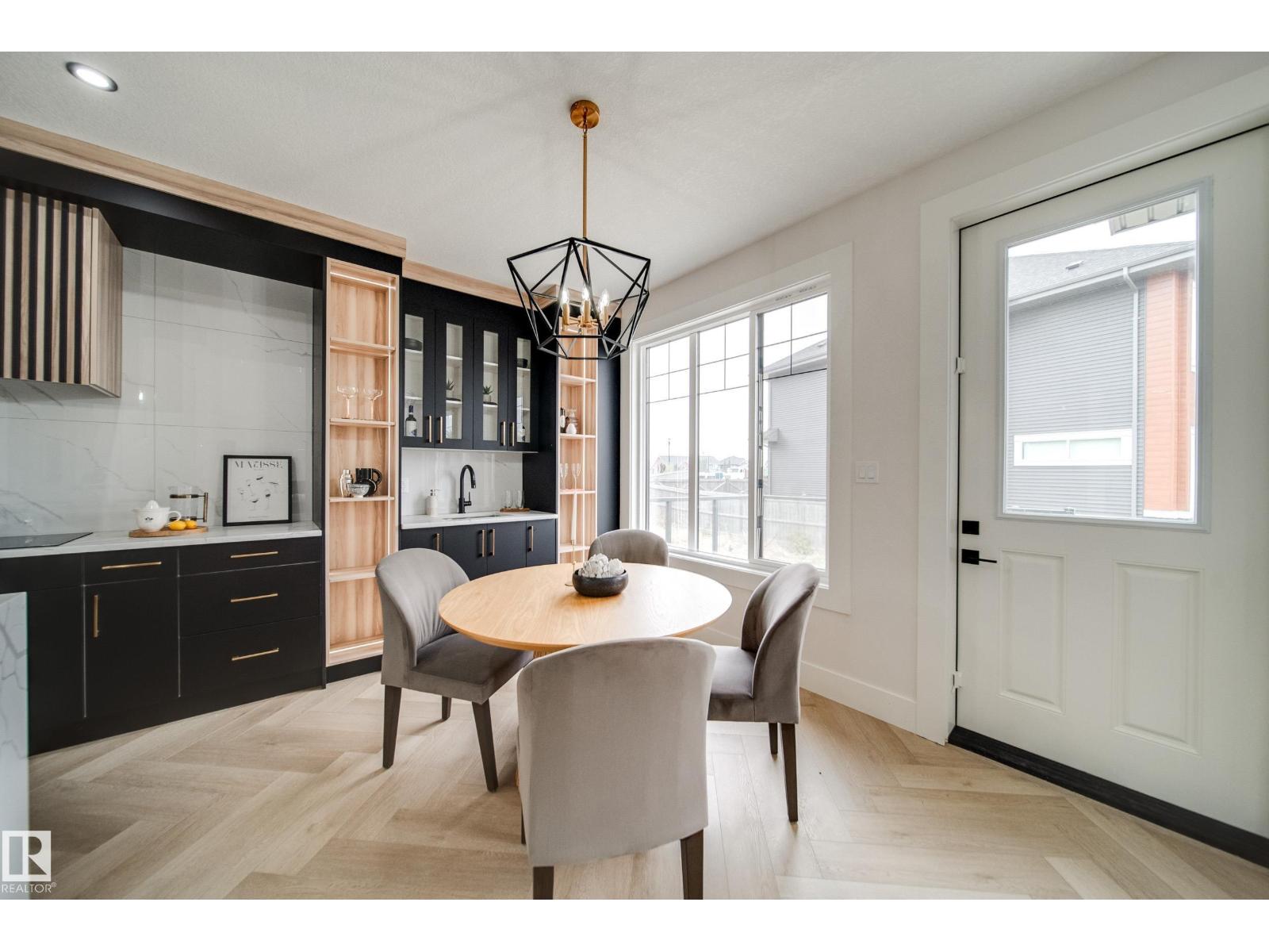 4004 Ginsburg Cr Nw, Edmonton, Alberta  T5T 4V2 - Photo 8 - E4457018
