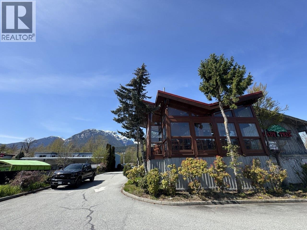 40452 Government Road, Squamish, British Columbia  V0N 1T0 - Photo 10 - C8071943