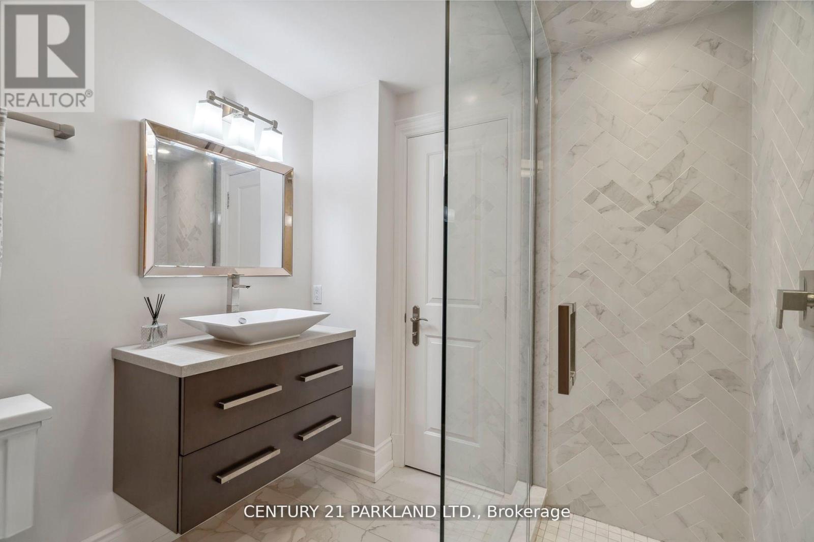 337 Kingsdale Avenue, Toronto, Ontario  M2N 3X7 - Photo 43 - C12393605