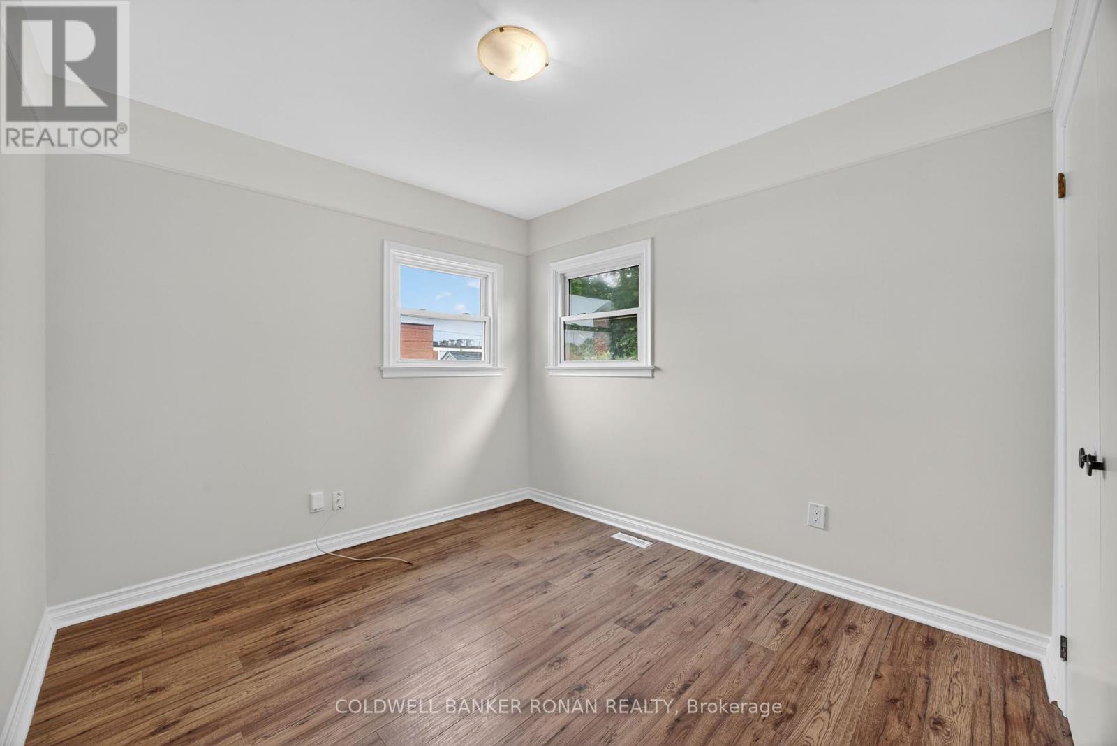 180 Wellington Street E, New Tecumseth, Ontario  L9R 1G5 - Photo 20 - N12393520