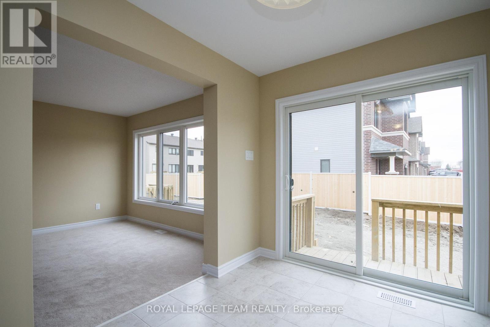 464 Brettonwood Ridge, Ottawa, Ontario  K2T 0K7 - Photo 21 - X12367901