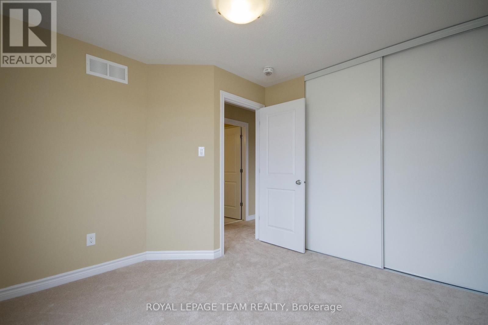 464 Brettonwood Ridge, Ottawa, Ontario  K2T 0K7 - Photo 34 - X12367901