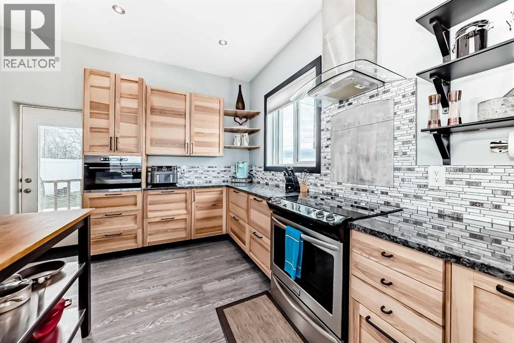 431073 Range Road 254, Rural Ponoka County, Alberta  T4J 1R2 - Photo 4 - A2231925