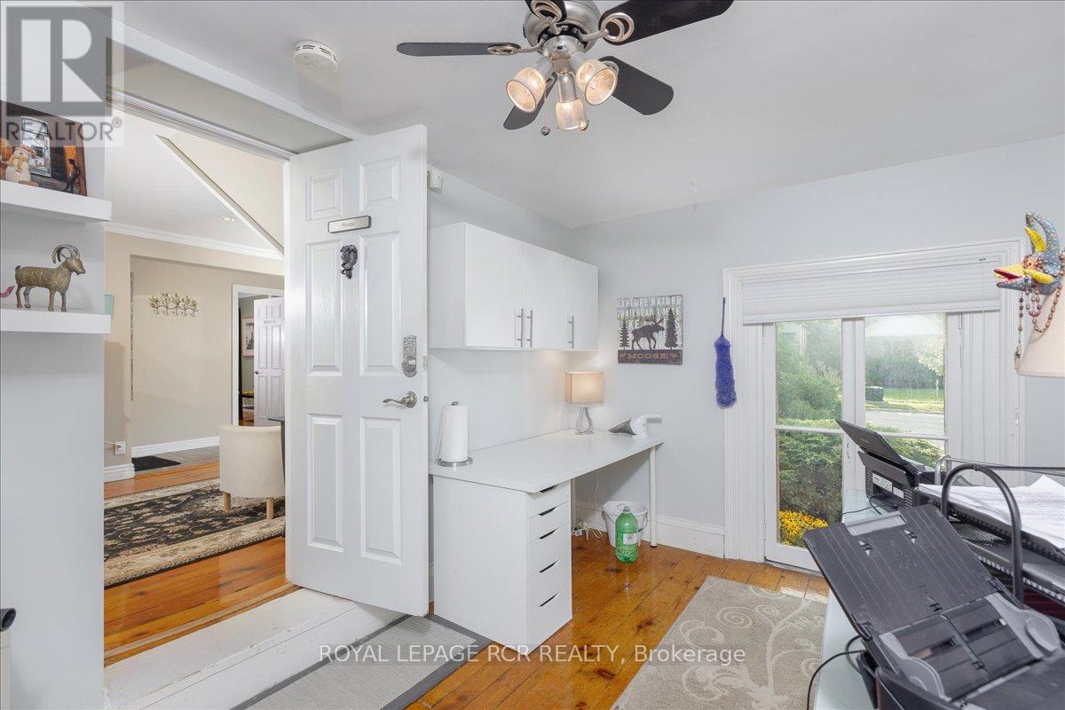 50 Wellington Street E, Aurora (Aurora Village), Ontario  L4G 1H5 - Photo 16 - N12393789