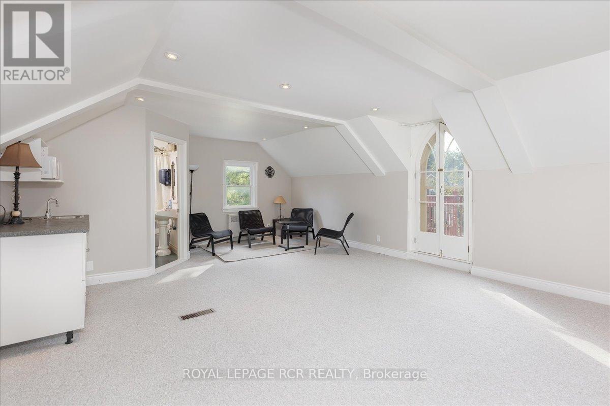 50 Wellington Street E, Aurora (Aurora Village), Ontario  L4G 1H5 - Photo 20 - N12393789