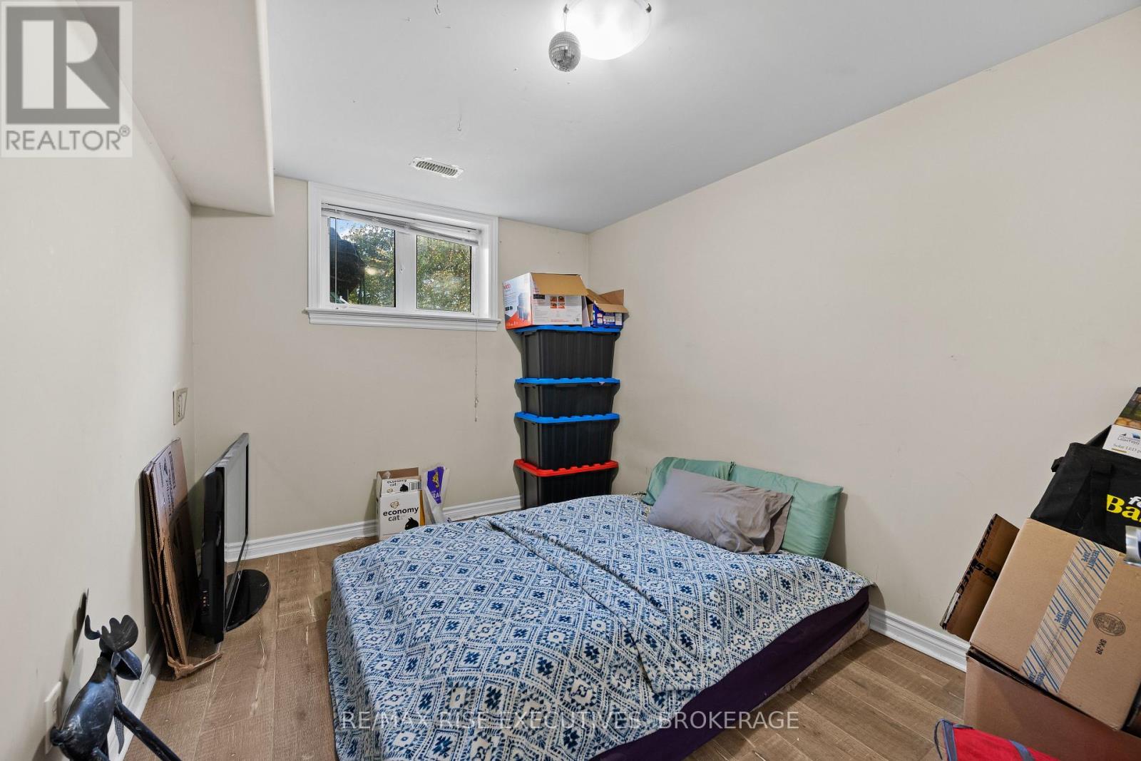 828 Bigham Court, Kingston, Ontario  K7M 7Y4 - Photo 32 - X12394335