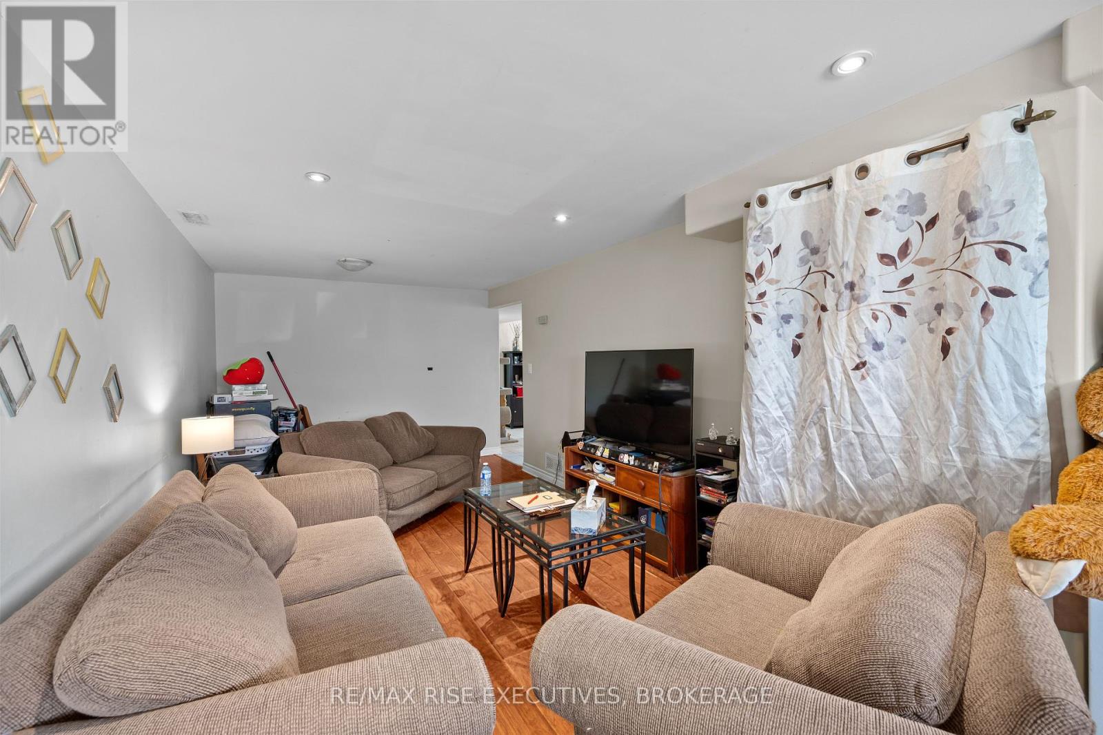 828 Bigham Court, Kingston, Ontario  K7M 7Y4 - Photo 39 - X12394335