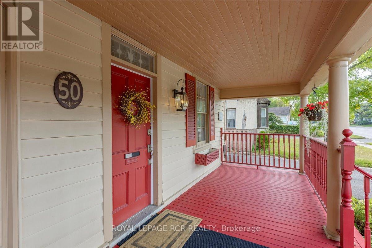 50 Wellington Street E, Aurora (Aurora Village), Ontario  L4G 1H5 - Photo 5 - N12393789
