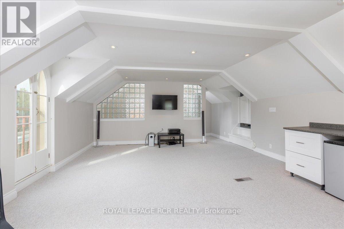 50 Wellington Street E, Aurora (Aurora Village), Ontario  L4G 1H5 - Photo 23 - N12393789