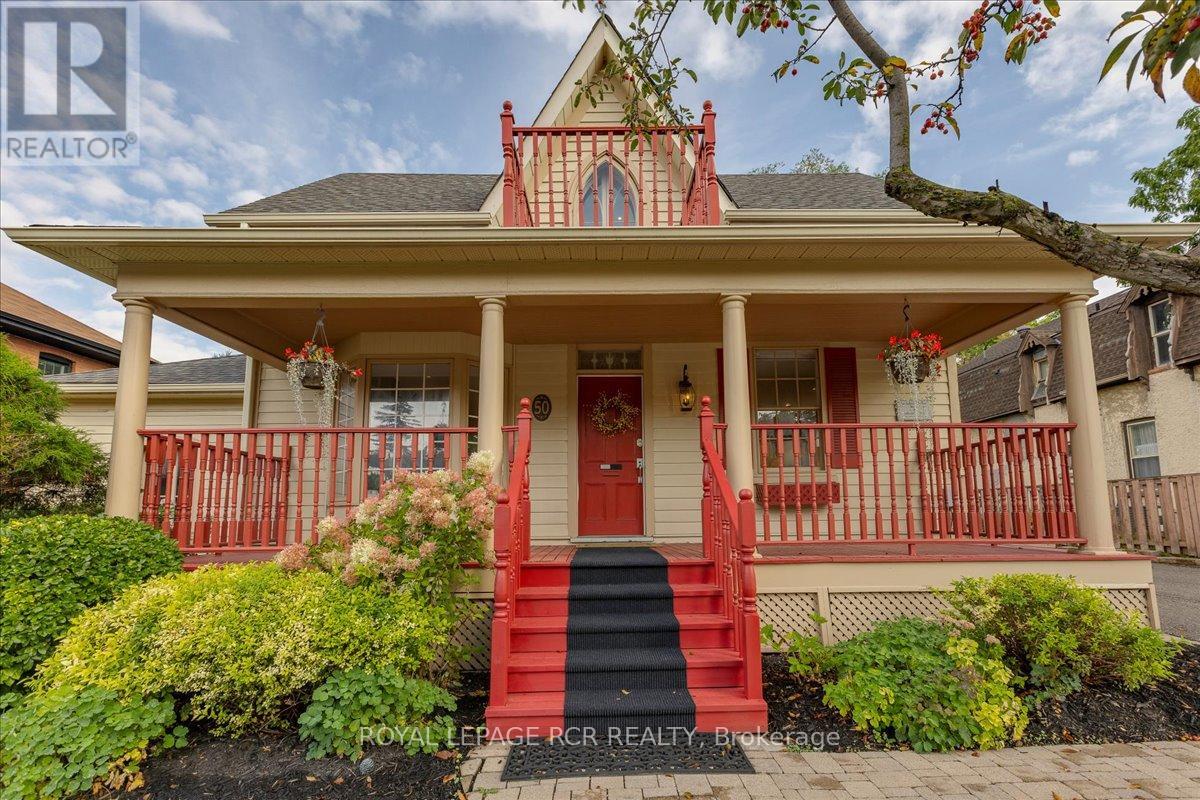 50 Wellington Street E, Aurora (Aurora Village), Ontario  L4G 1H5 - Photo 1 - N12393789