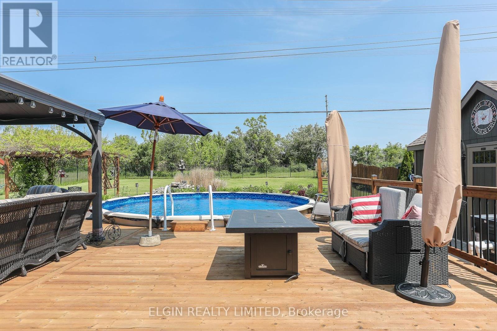 10201 Lynhurst Park Drive, Southwold, Ontario  N5P 2E5 - Photo 26 - X12394300