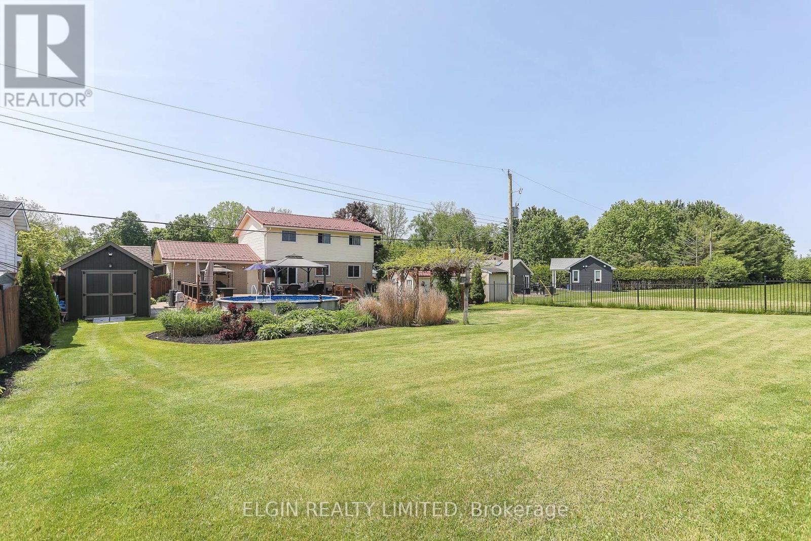 10201 Lynhurst Park Drive, Southwold, Ontario  N5P 2E5 - Photo 34 - X12394300