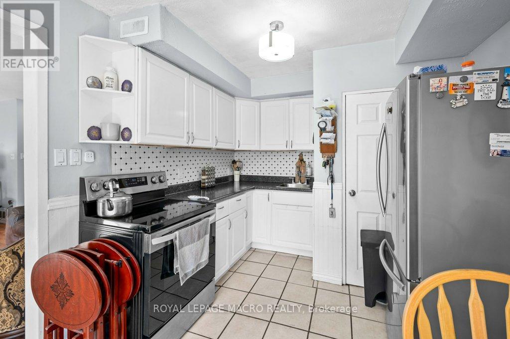 2 - 483 Claridge Road, Burlington, Ontario  L7N 2S1 - Photo 16 - W12232581