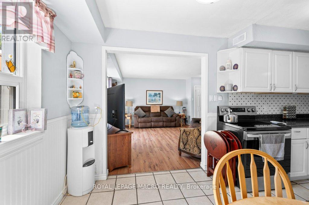 2 - 483 Claridge Road, Burlington, Ontario  L7N 2S1 - Photo 17 - W12232581