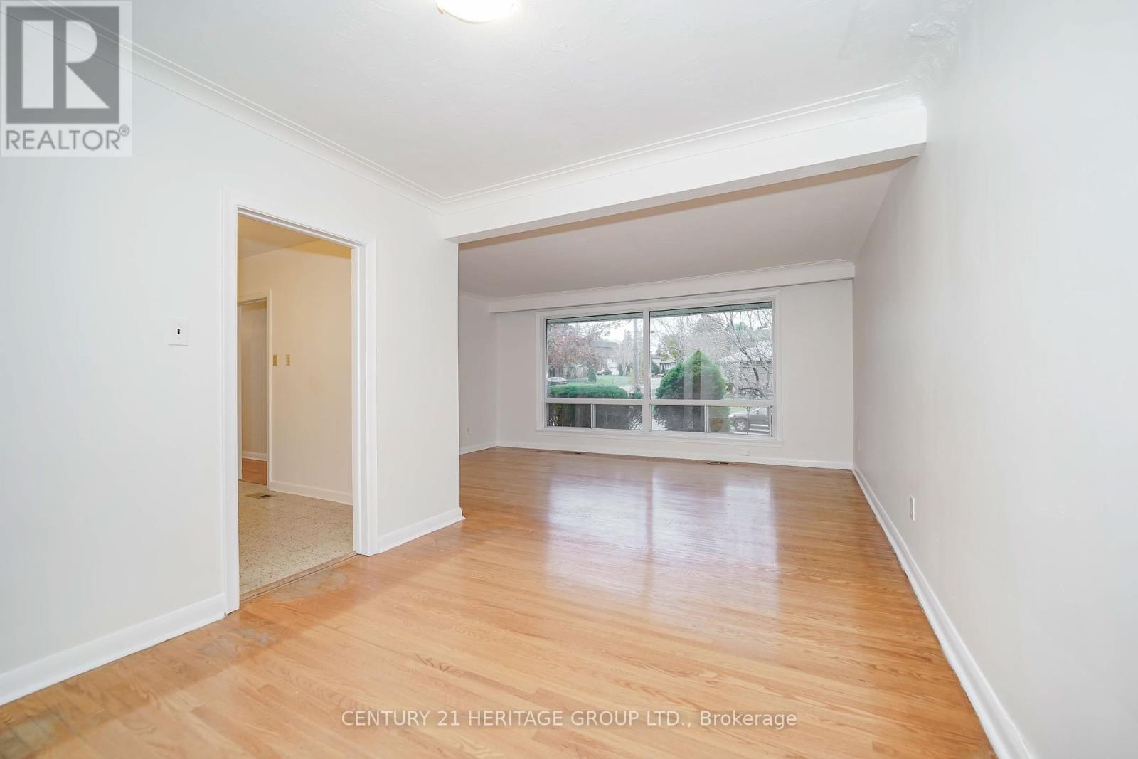 35 Caswell Drive, Toronto, Ontario  M2M 3M2 - Photo 12 - C12291973