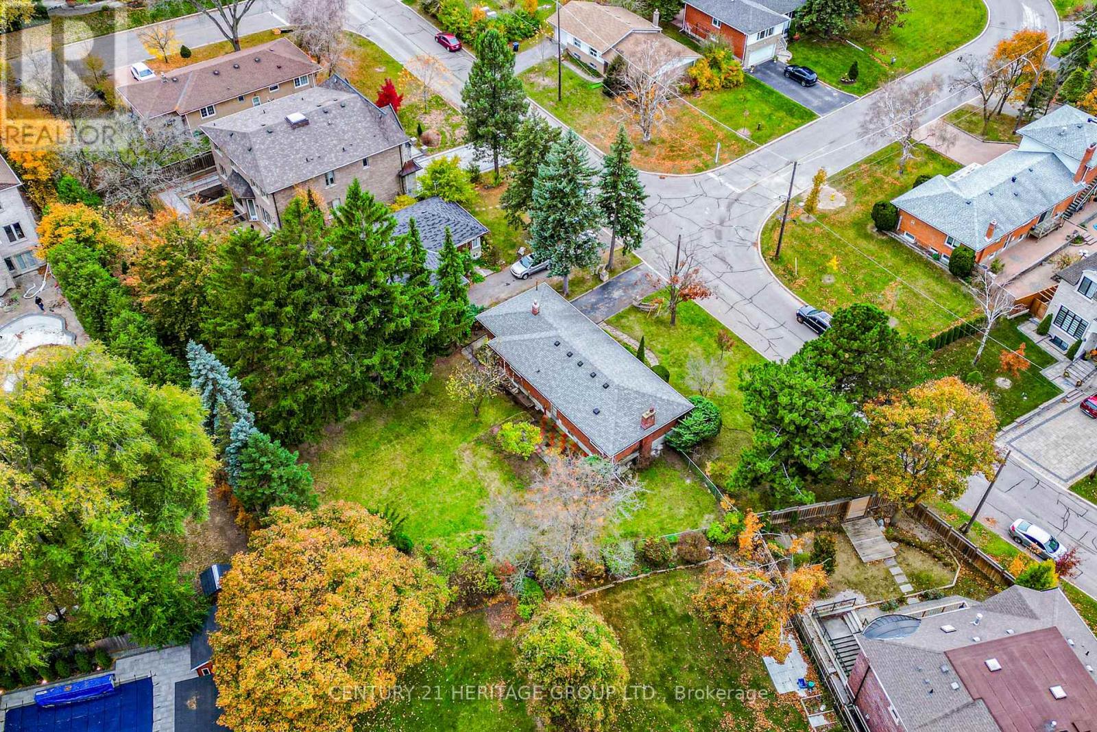 35 Caswell Drive, Toronto, Ontario  M2M 3M2 - Photo 29 - C12291973