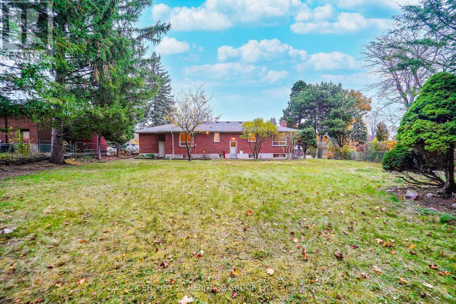 35 Caswell Drive, Toronto, Ontario  M2M 3M2 - Photo 27 - C12291973