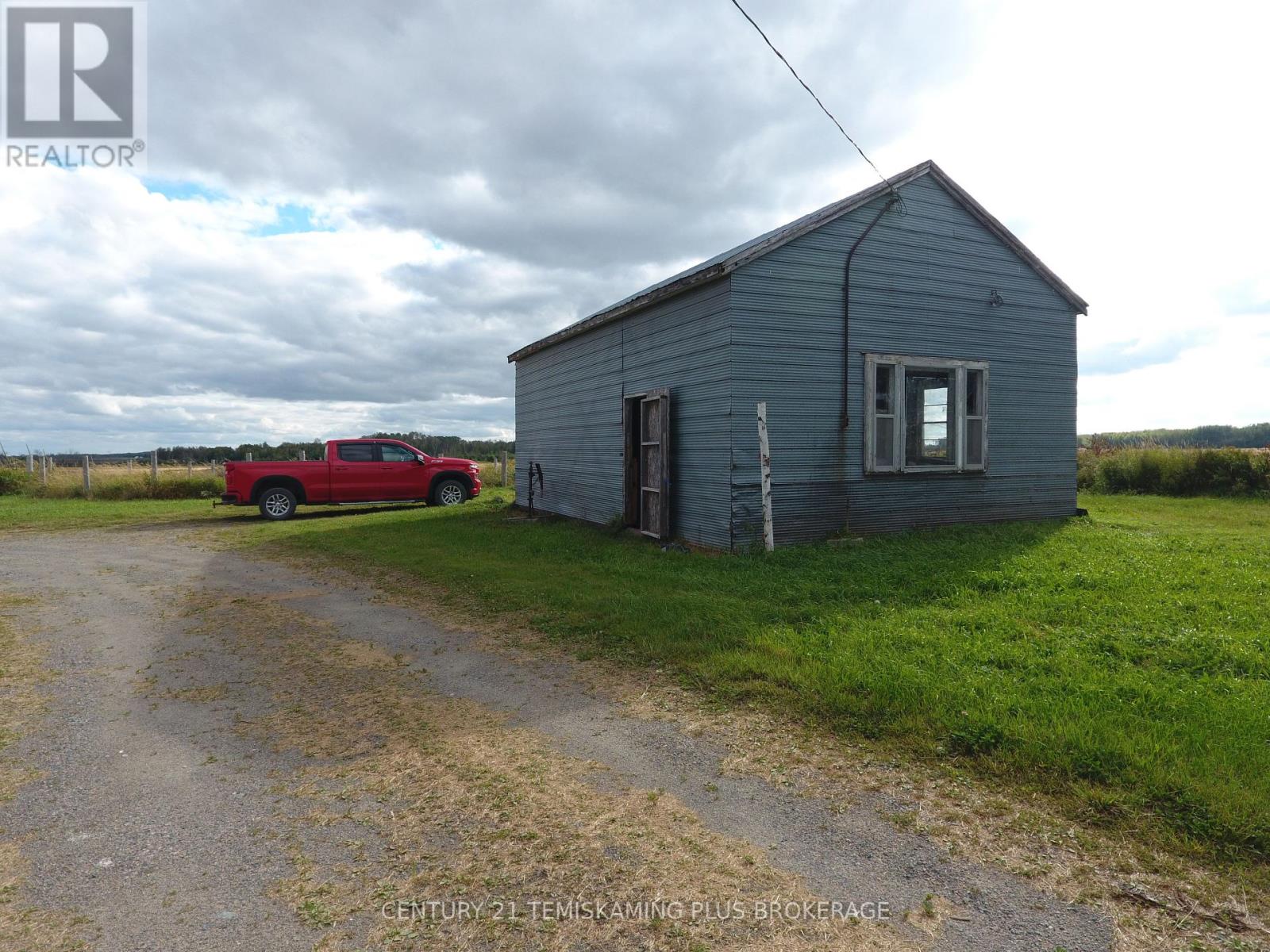 253156 Roger's Road, Englehart, Ontario  P0J 1H0 - Photo 11 - T12394246