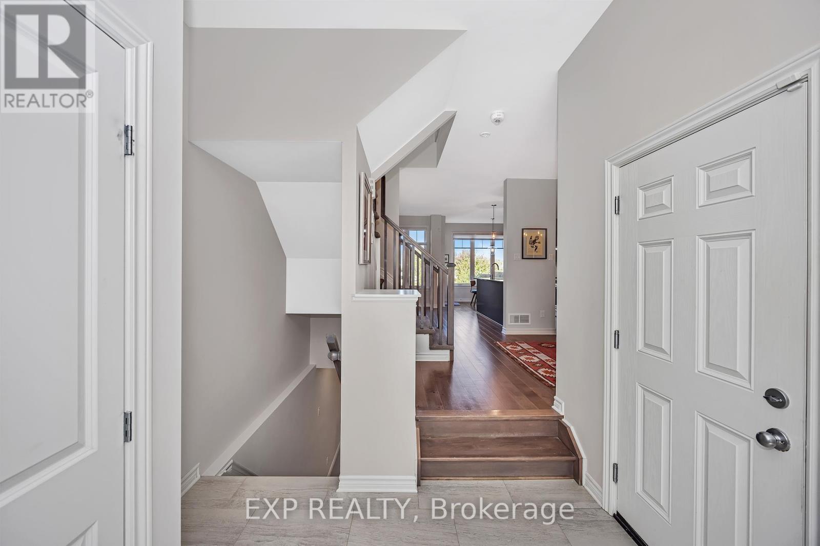 654 Cartographe Street, Ottawa, Ontario  K4A 1B6 - Photo 6 - X12394274