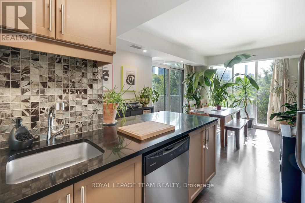 324 - 300c Lett Street, Ottawa, Ontario  K1R 0A8 - Photo 19 - X12394364