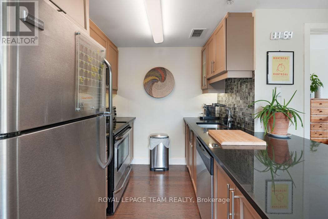 324 - 300c Lett Street, Ottawa, Ontario  K1R 0A8 - Photo 20 - X12394364
