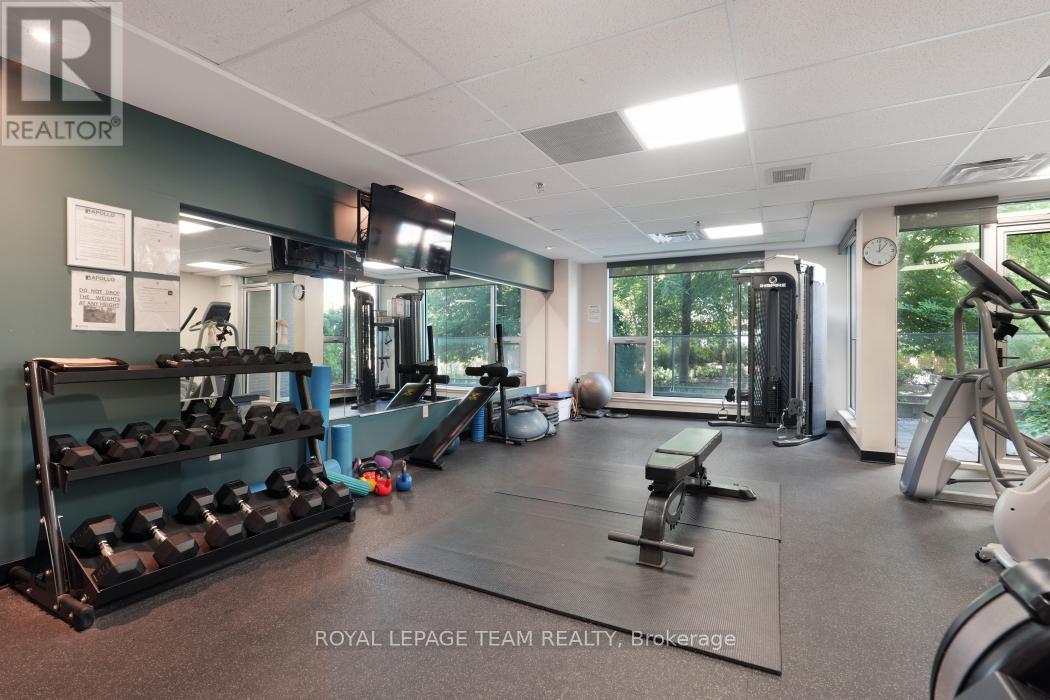 324 - 300c Lett Street, Ottawa, Ontario  K1R 0A8 - Photo 34 - X12394364