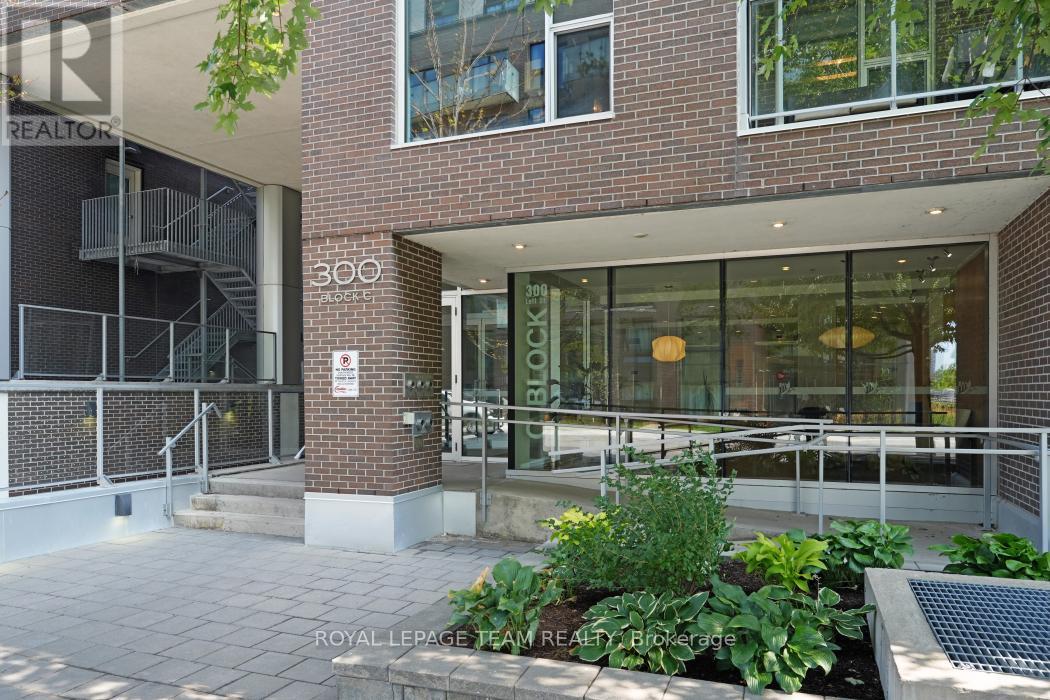 324 - 300c Lett Street, Ottawa, Ontario  K1R 0A8 - Photo 4 - X12394364