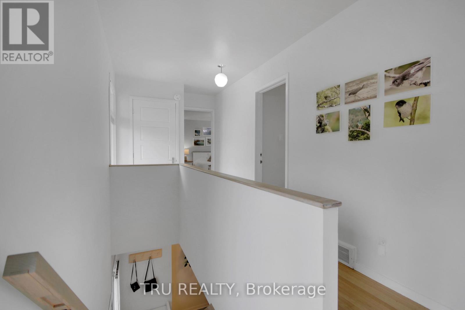 36 Varley Drive, Ottawa, Ontario  K2K 1G2 - Photo 25 - X12394431